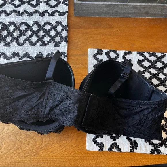 TORRID Curve Bombshell Everyday Strapless Convertible underwire Bra 50D - Picture 4 of 7